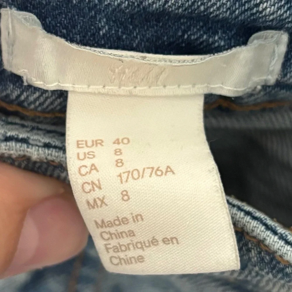 HM‎ Womens High Waisted Denim Shorts Medium Wash Blue Raw Hem Size 8